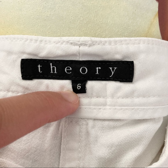 Theory White Low-Rise Cropped Jeans with Ankle Zippers Size 6 - Picture 10 of 11